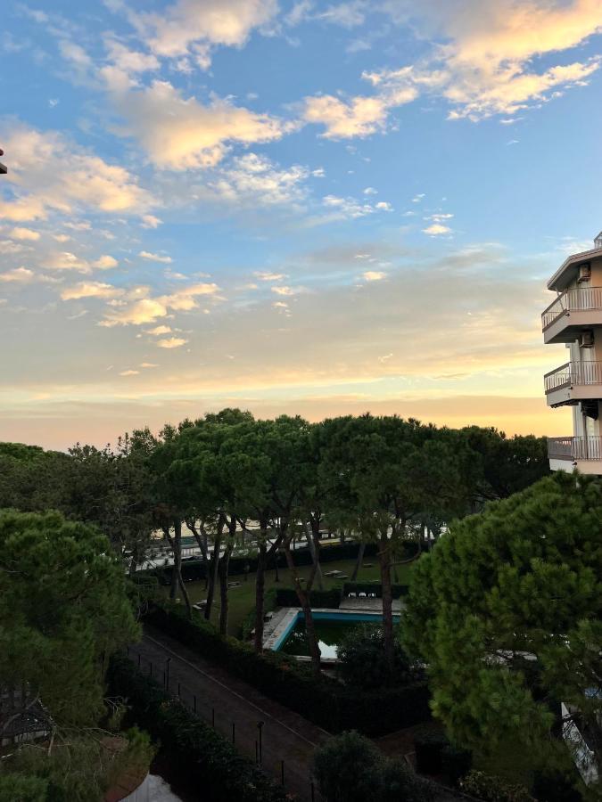 Residence Cristallo 4H Lignano Sabbiadoro Eksteriør bilde