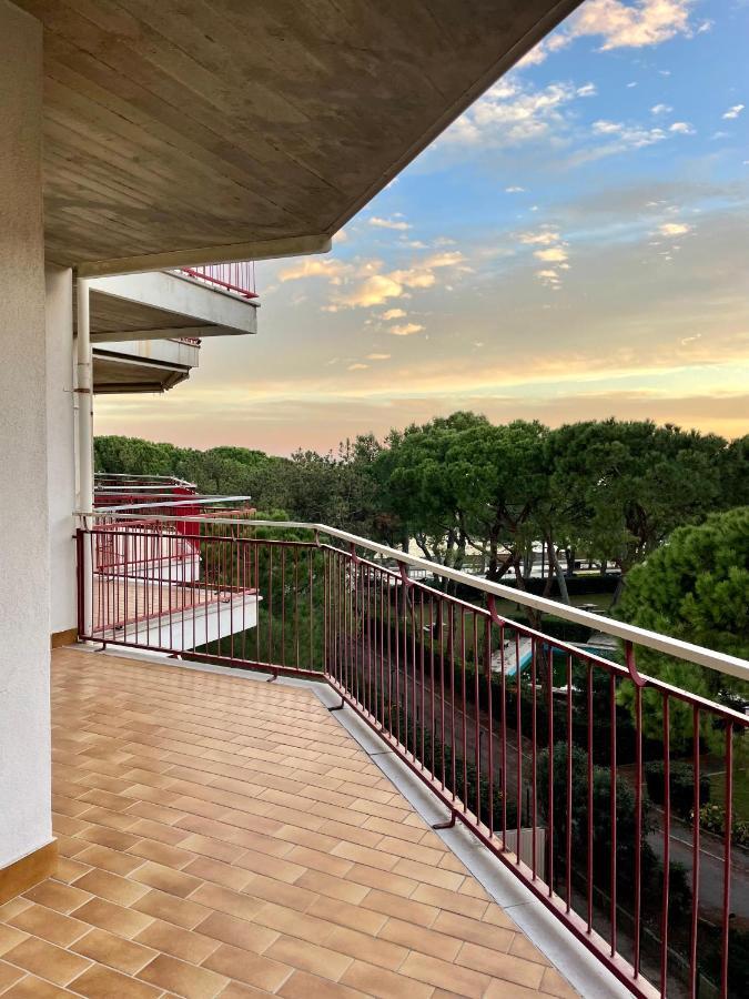 Residence Cristallo 4H Lignano Sabbiadoro Eksteriør bilde